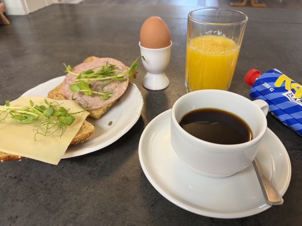 Frukost