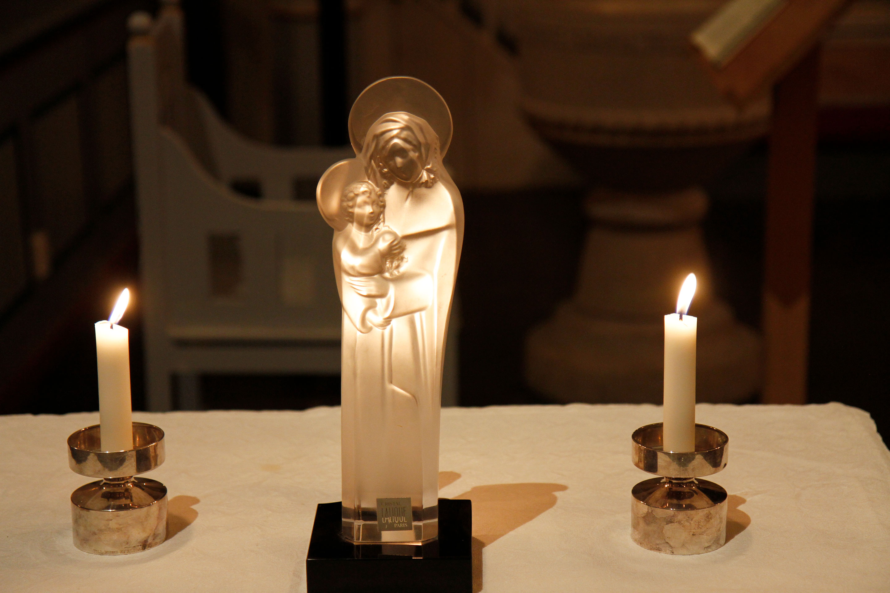 Maria med Jesusbarnet i Lövestad kyrka