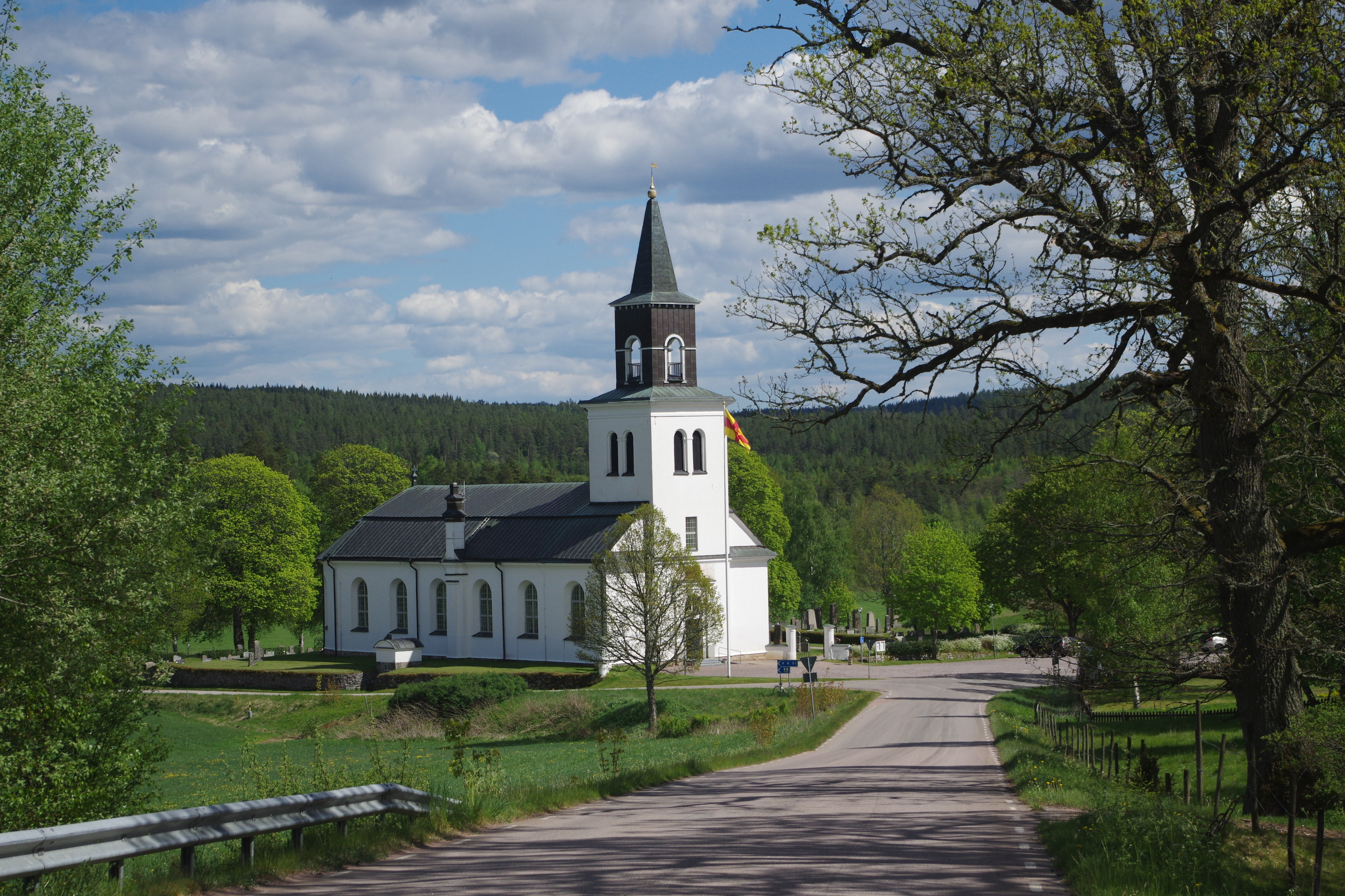 Sunds kyrka