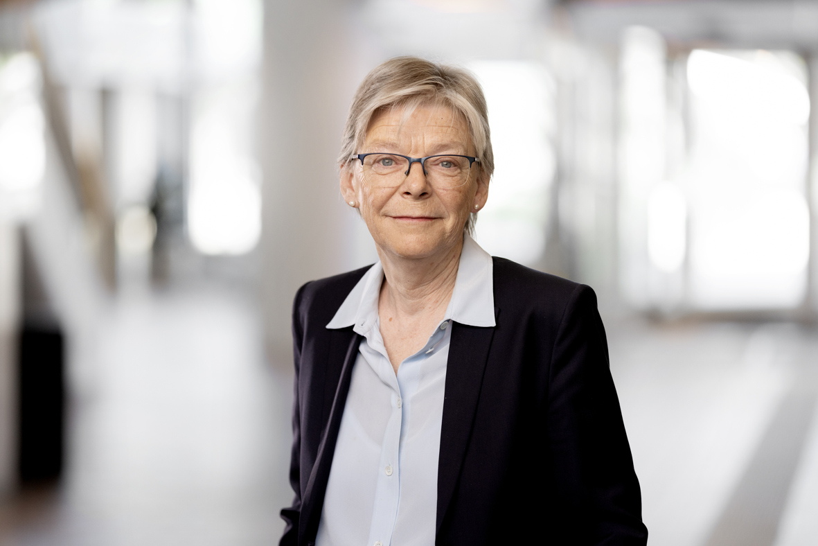 Gudrun Persson, forskningsledare vid totalförsvarets forskningsinstitut, FOI