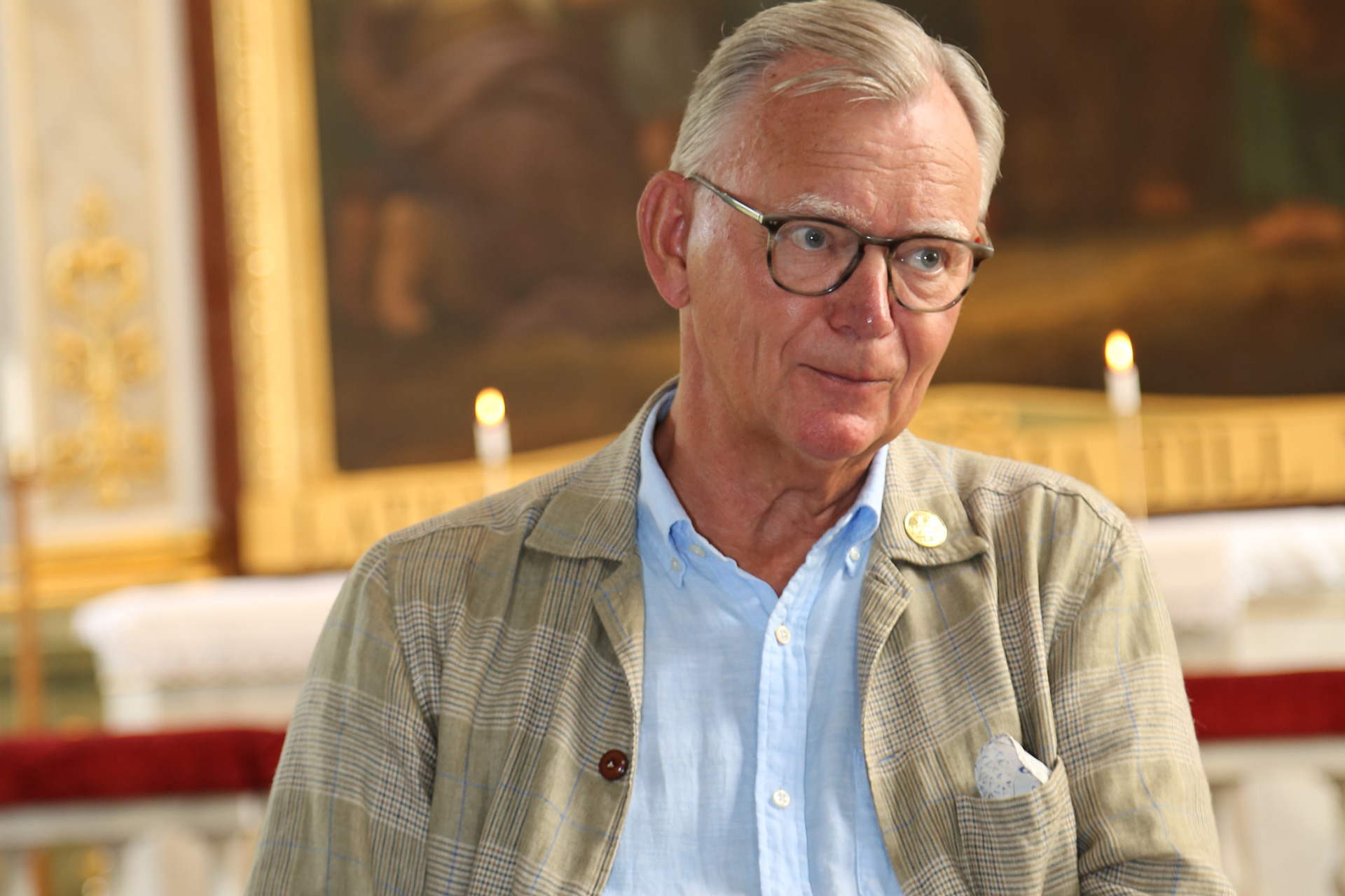 Lars Bäckström, fd landshövding.