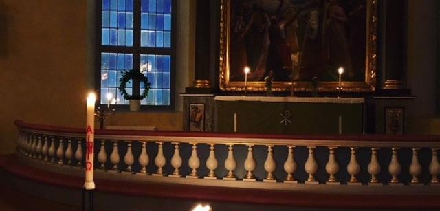 Ingemar Nilson, Elisabeth Ringdahl, Pauline Gustafsson & Mikael Svensson tjänstgör.
Mellan 14-17 serverar vi korv och kaffe på kyrkogården.