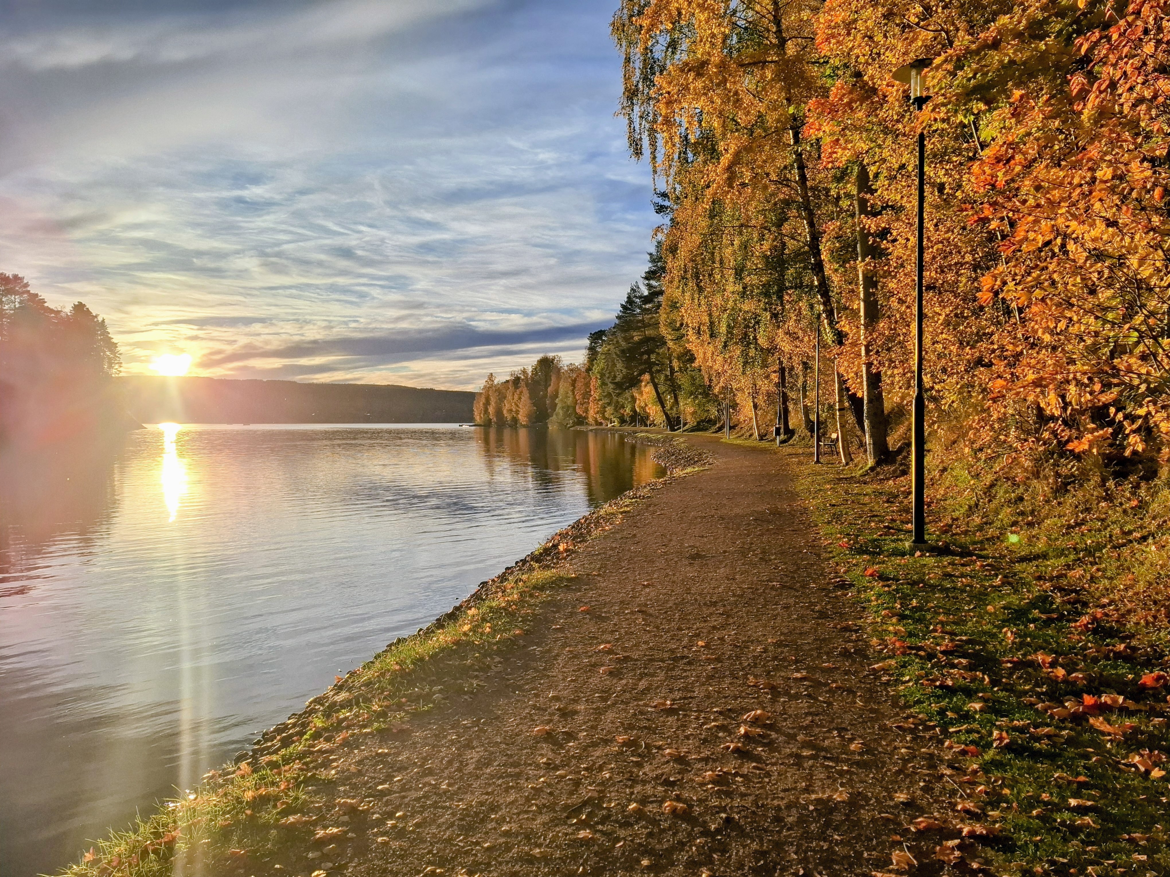Höst på strandpromenaden