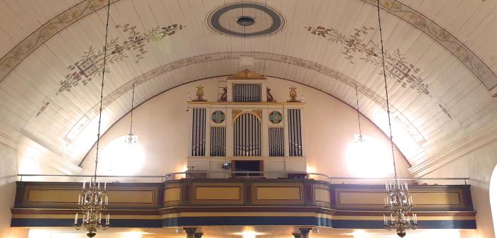 Du som missade eller inte fick plats vid förra tillfället, nu finns en ny chans att höra organist Walter Berggren spela stycken av J S Bach, Dietrich Buxtehude och Max Reger, på församlingens ombyggda och nyservade orgel. Söndag 25 oktober kl 18. Vi följer rådande restriktioner och därför är antalet platser begränsat till 50. Välkommen att förboka din kostnadsfria plats.