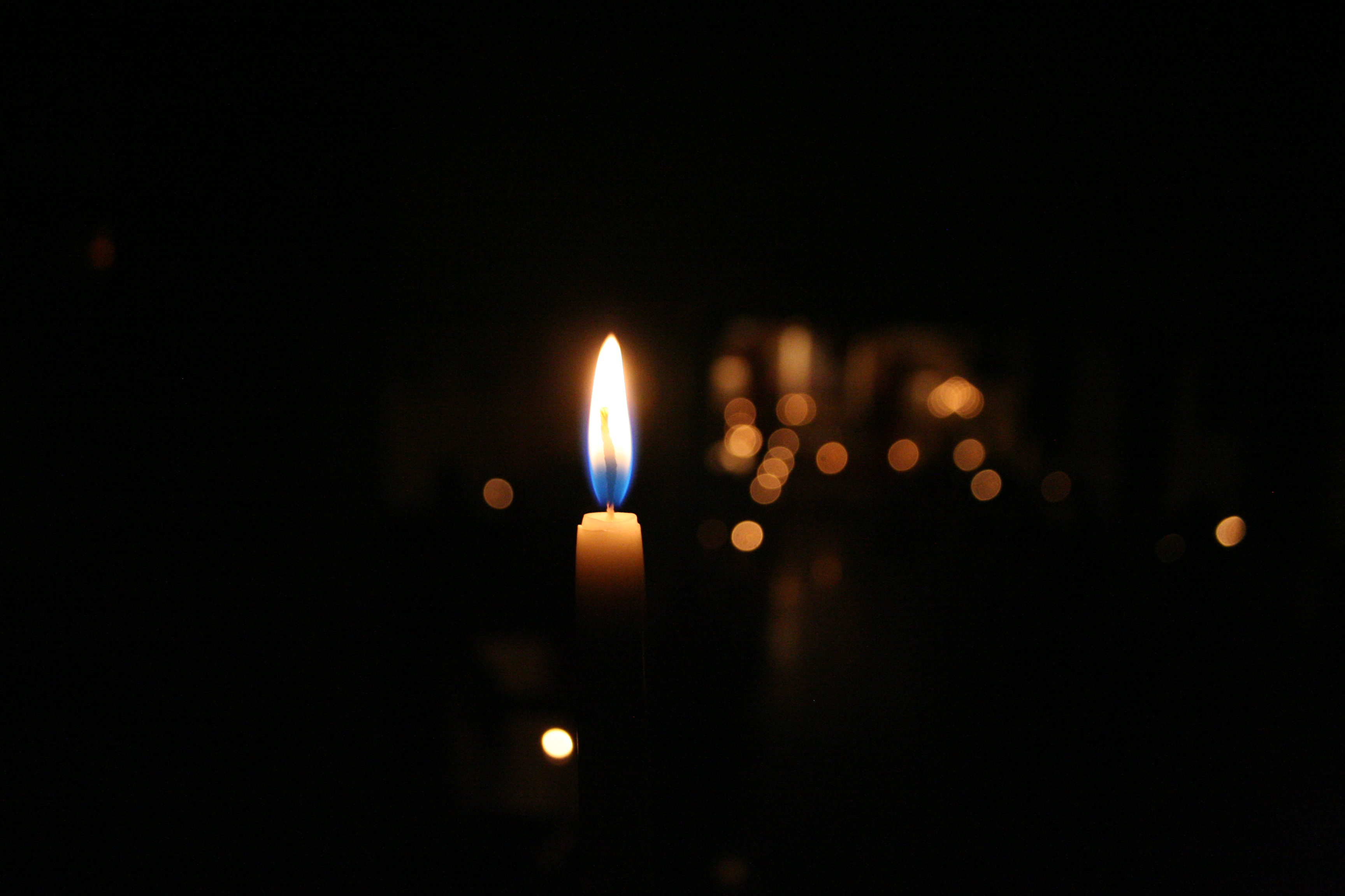 Ljus i kyrkorummet