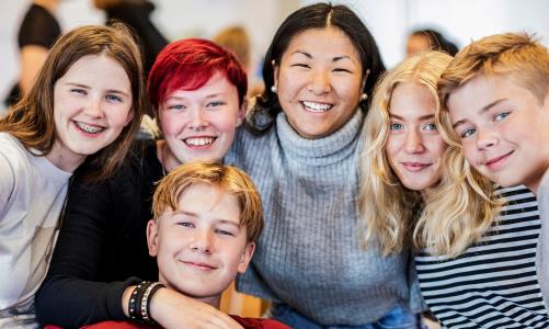 Det är du och dina funderingar som är viktiga.
Konfirmandtiden är för dig att fundera kring viktiga frågor om livet, Gud och den kristna tron. Det är en tid att upptäcka mer om dig själv och växa som människa.
