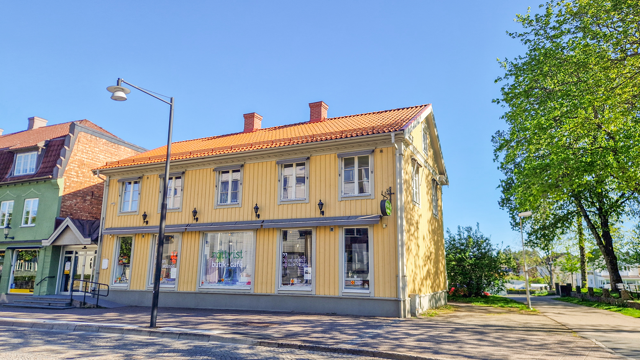 Rättvist café och secondhand