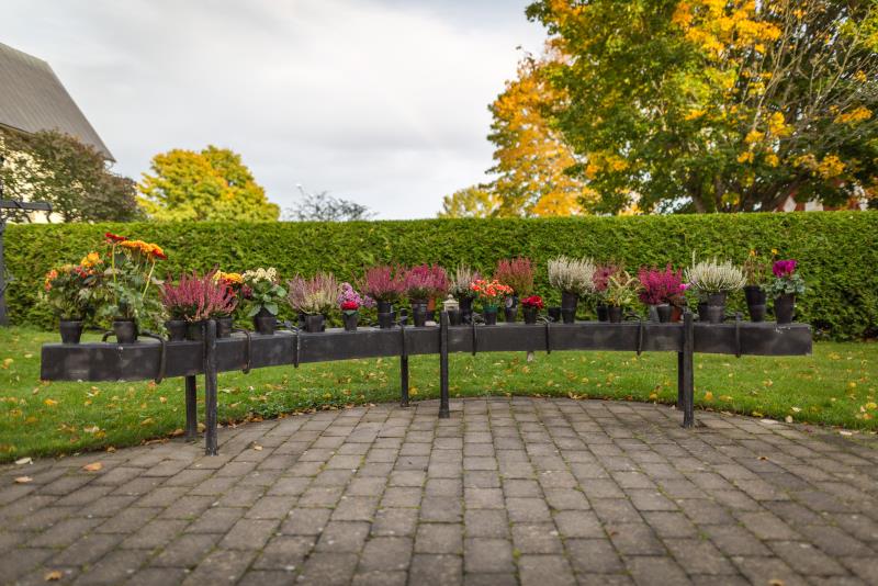 Minneslunden på Överjärna kyrkogård