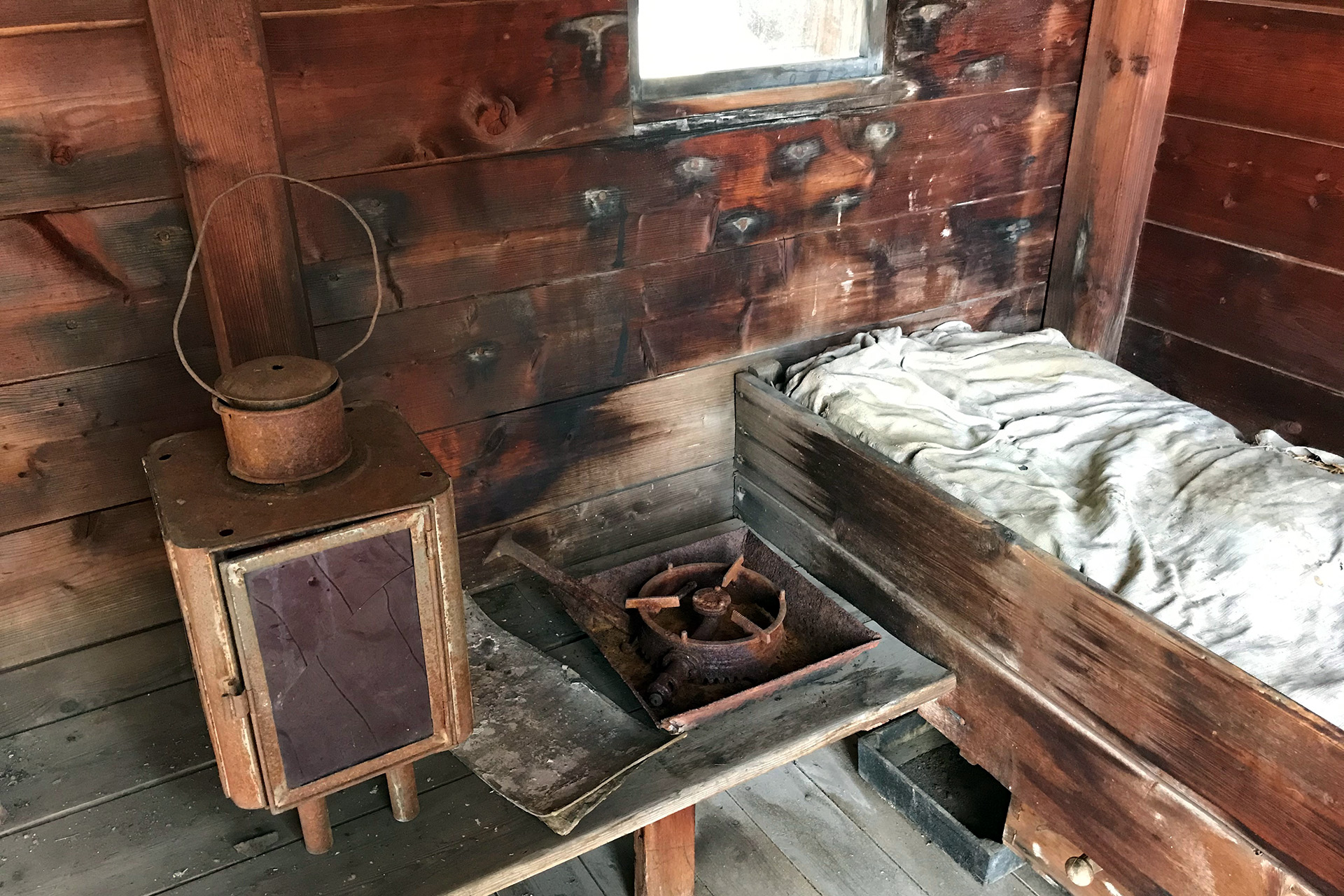 Interiör från Torn-Pelles krypin, högt uppe i Norra tornet.