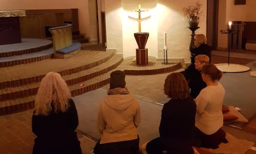 Tisdagar kl. 17.30 i Tranås kyrka. Start 6 oktober.
