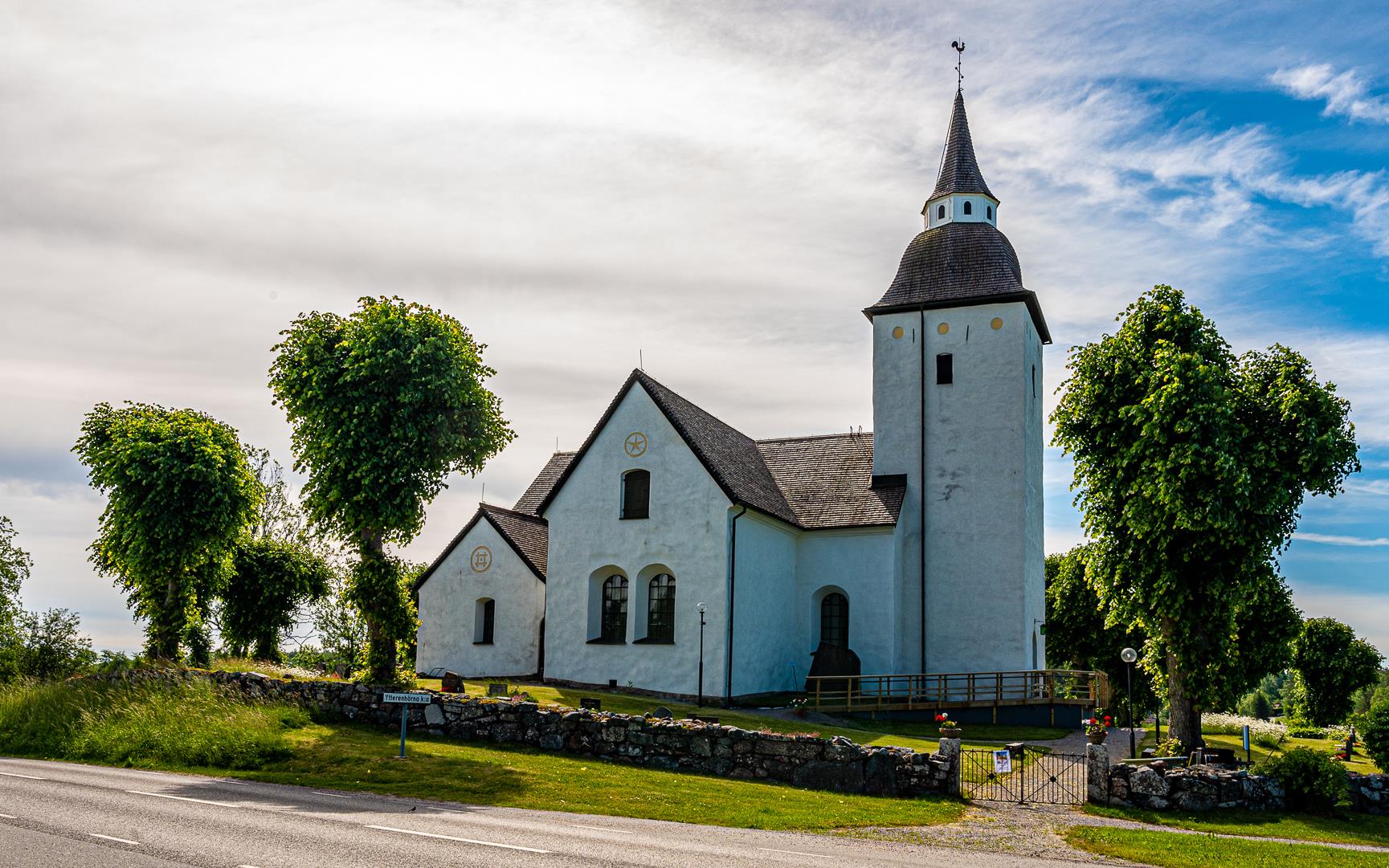 Ytterenhörna kyrka