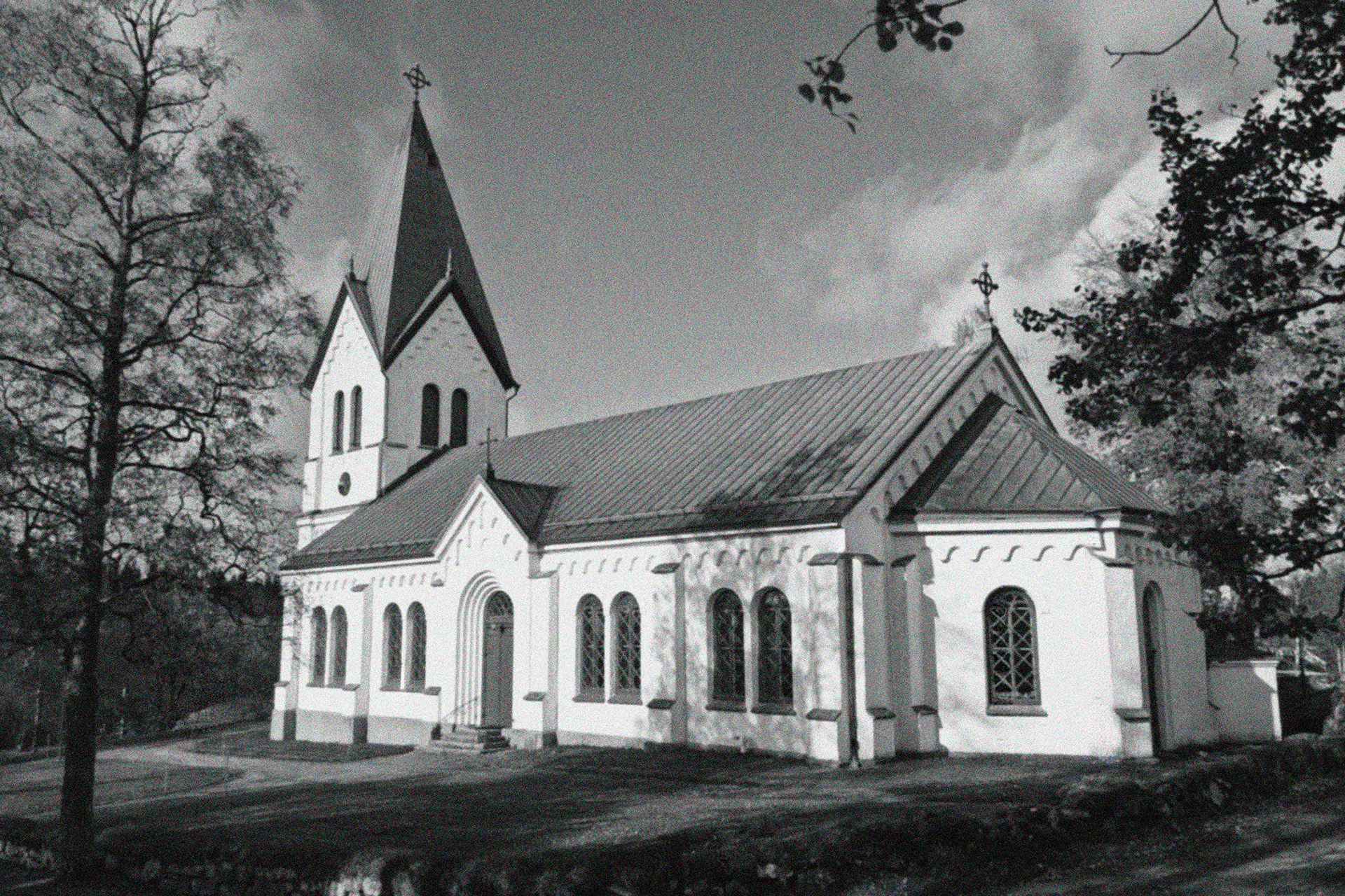 Lane-Ryrs kyrka svart vit