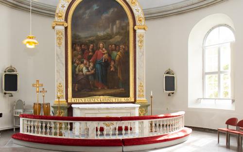 Koret och altartavlan i Uddevalla kyrka
