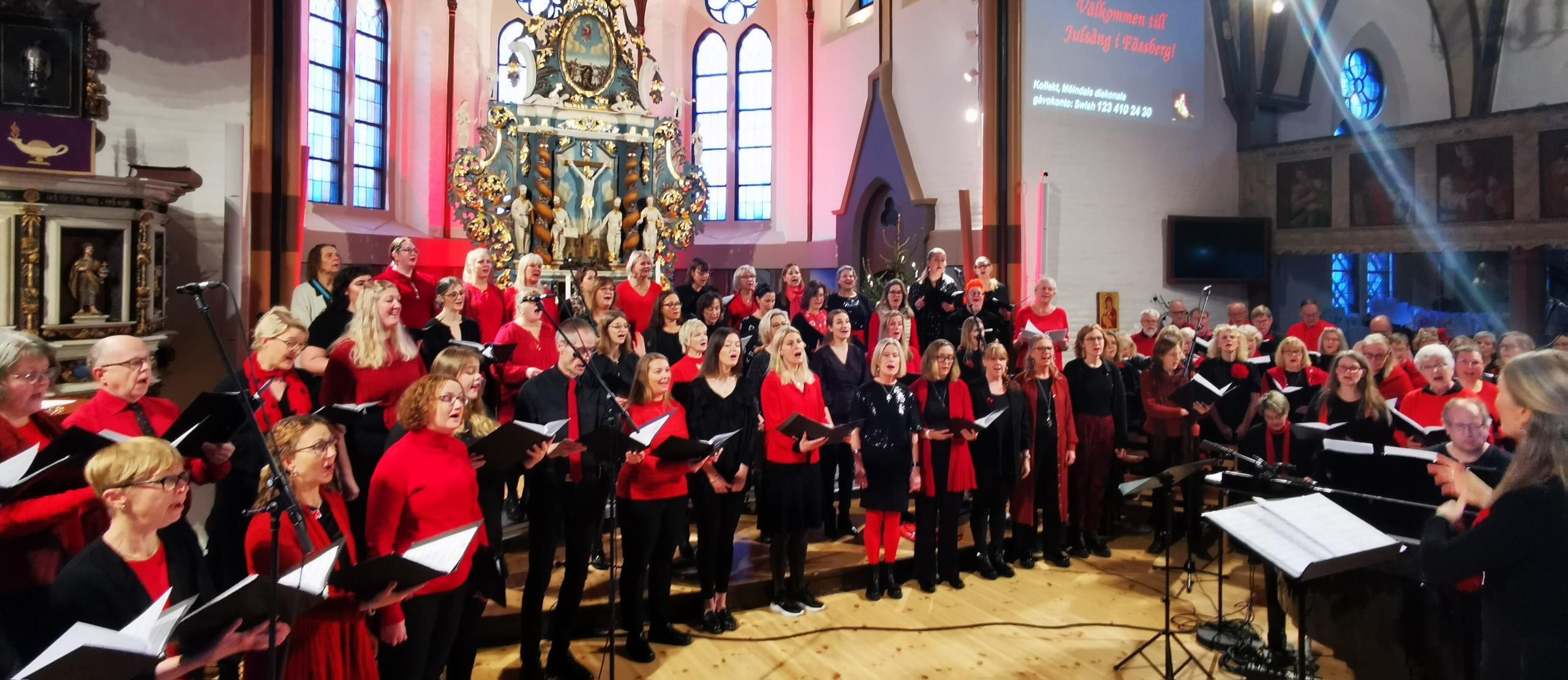 Julbild på körerna
