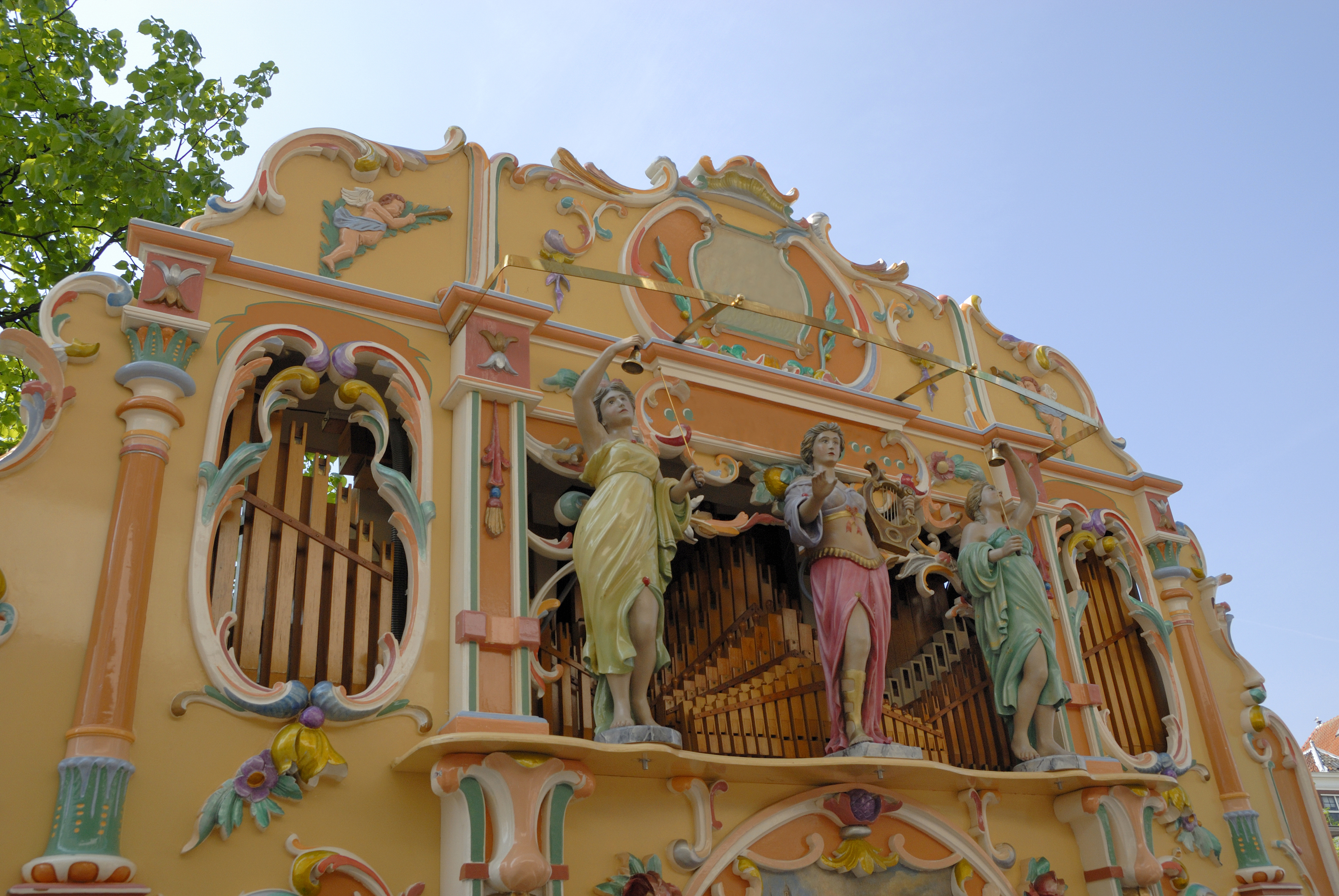 Gatuorgel i Amsterdam.