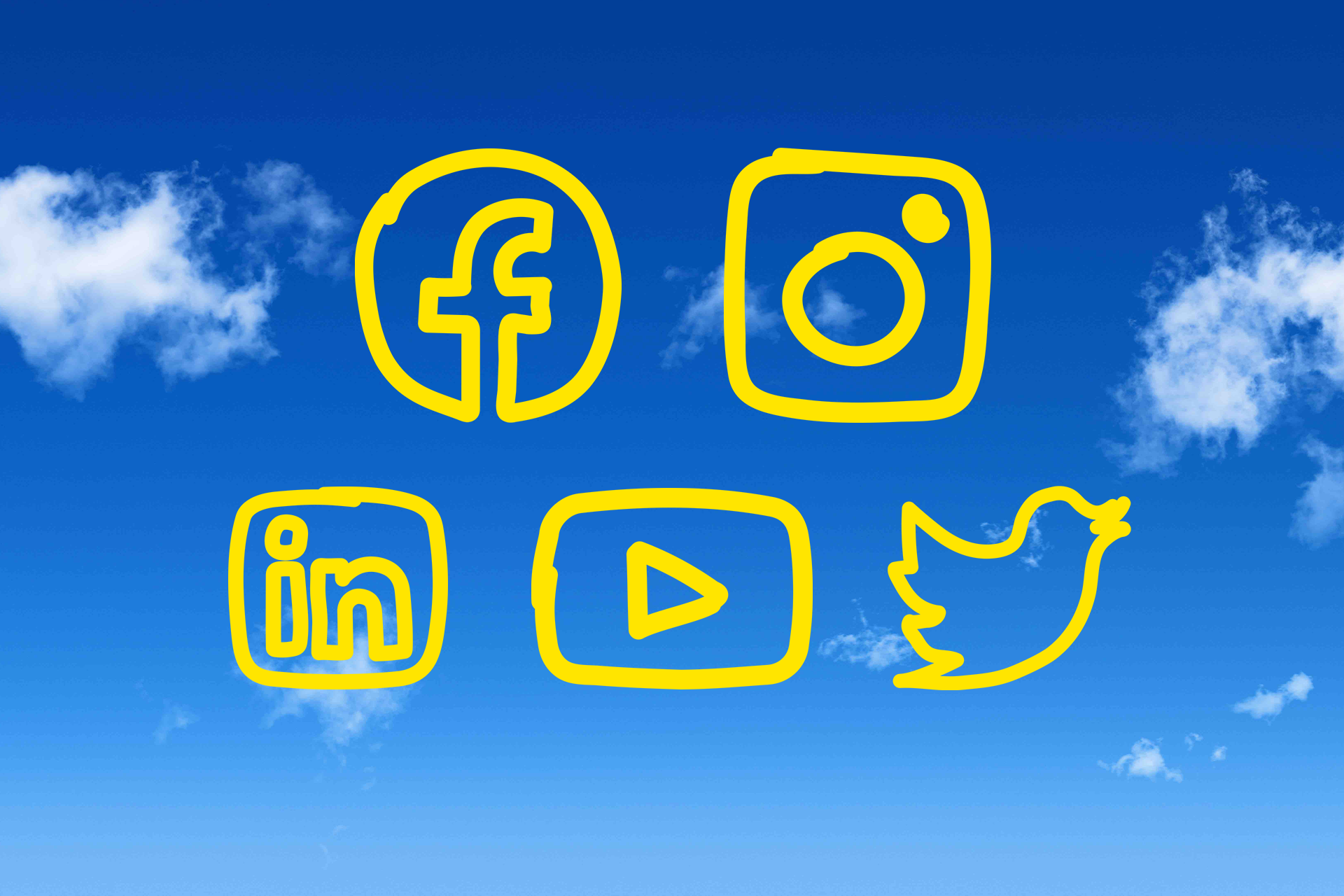 Bild på himmel med gula logotyper. De fem logotyperna formerar ett mönster där loggorna för Facebook och Instagram är på översta raden och där logotyperna för LinkedIn, YouTube samt Twitter är på den nedersta raden.