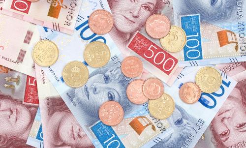 Kammarkollegiet beslutade höja avgiftssatsen med 0,3 öre till 25,3 öre per hundralapp.