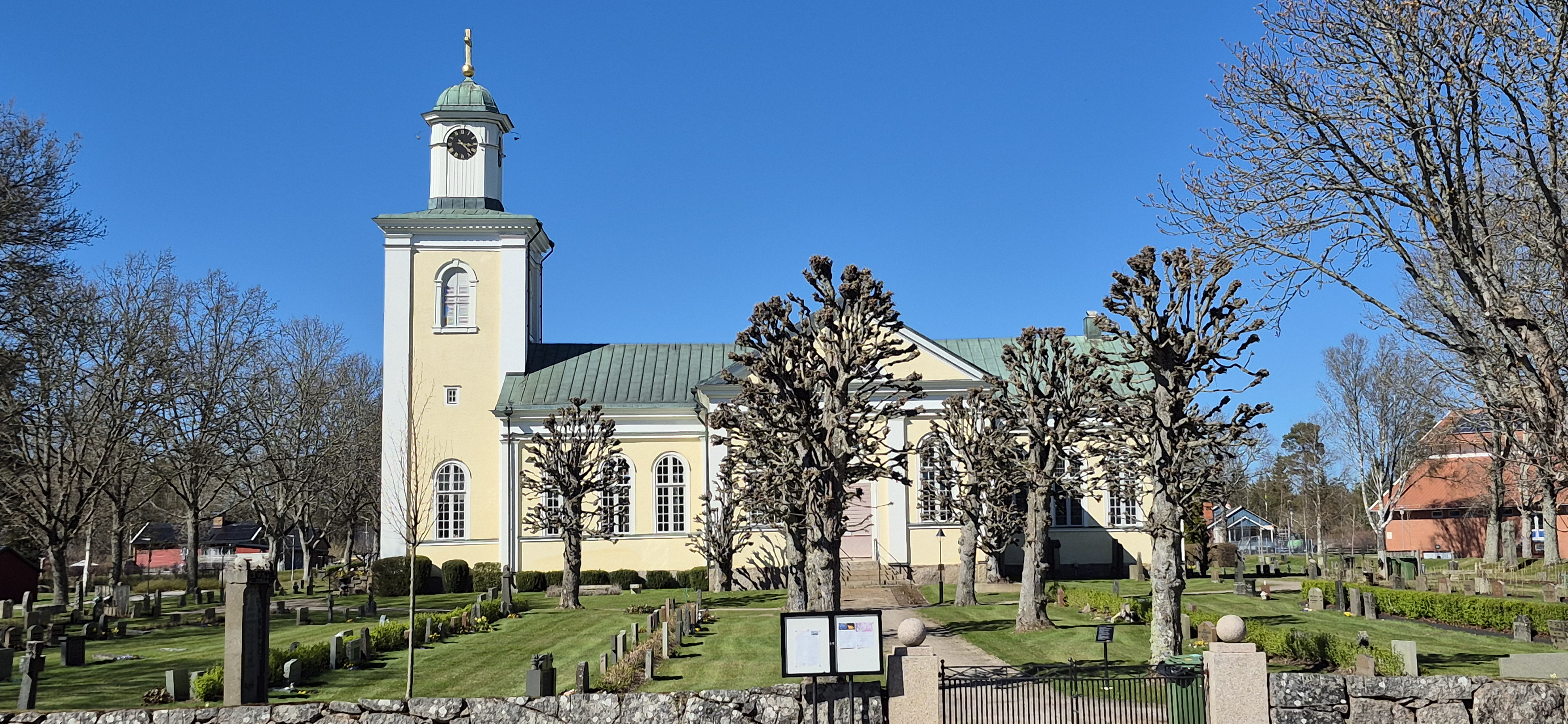 Hovmantorps kyrka