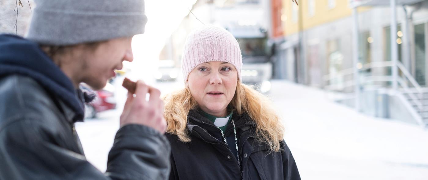 'Omsorg i praktiken' - Behöver du någon att prata med, själavård, hembesök eller gemenskap i någon gruppverksamhet?