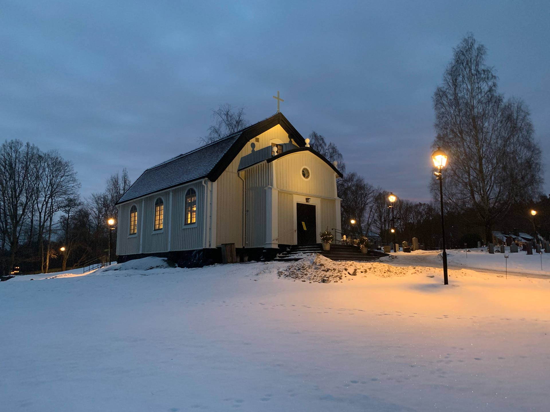 Ingarö kyrka