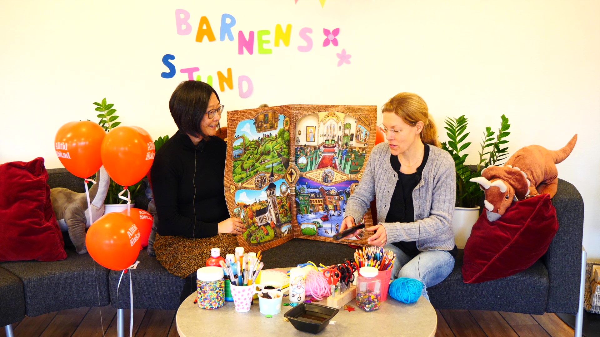 Åsa och Anna på söndagsskolan Barnens stund