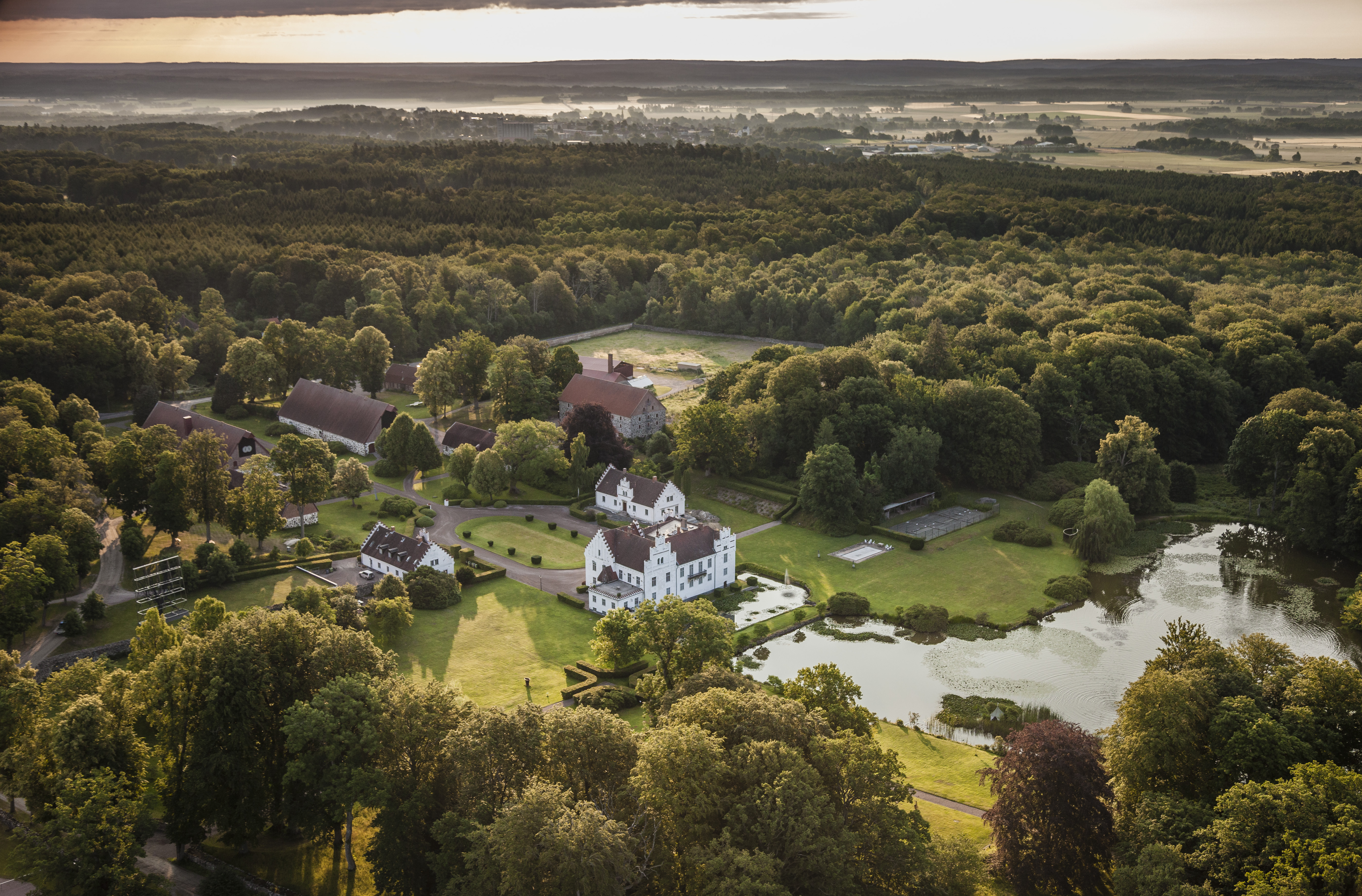 Flygfoto över Wanås slott 