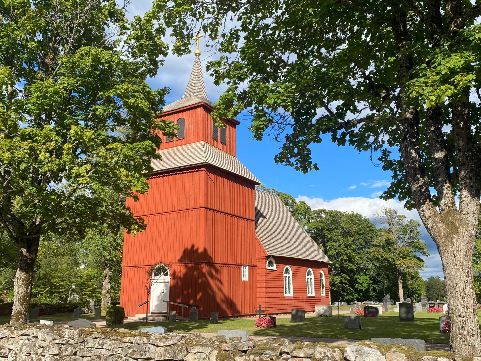 Kävsjö kyrka