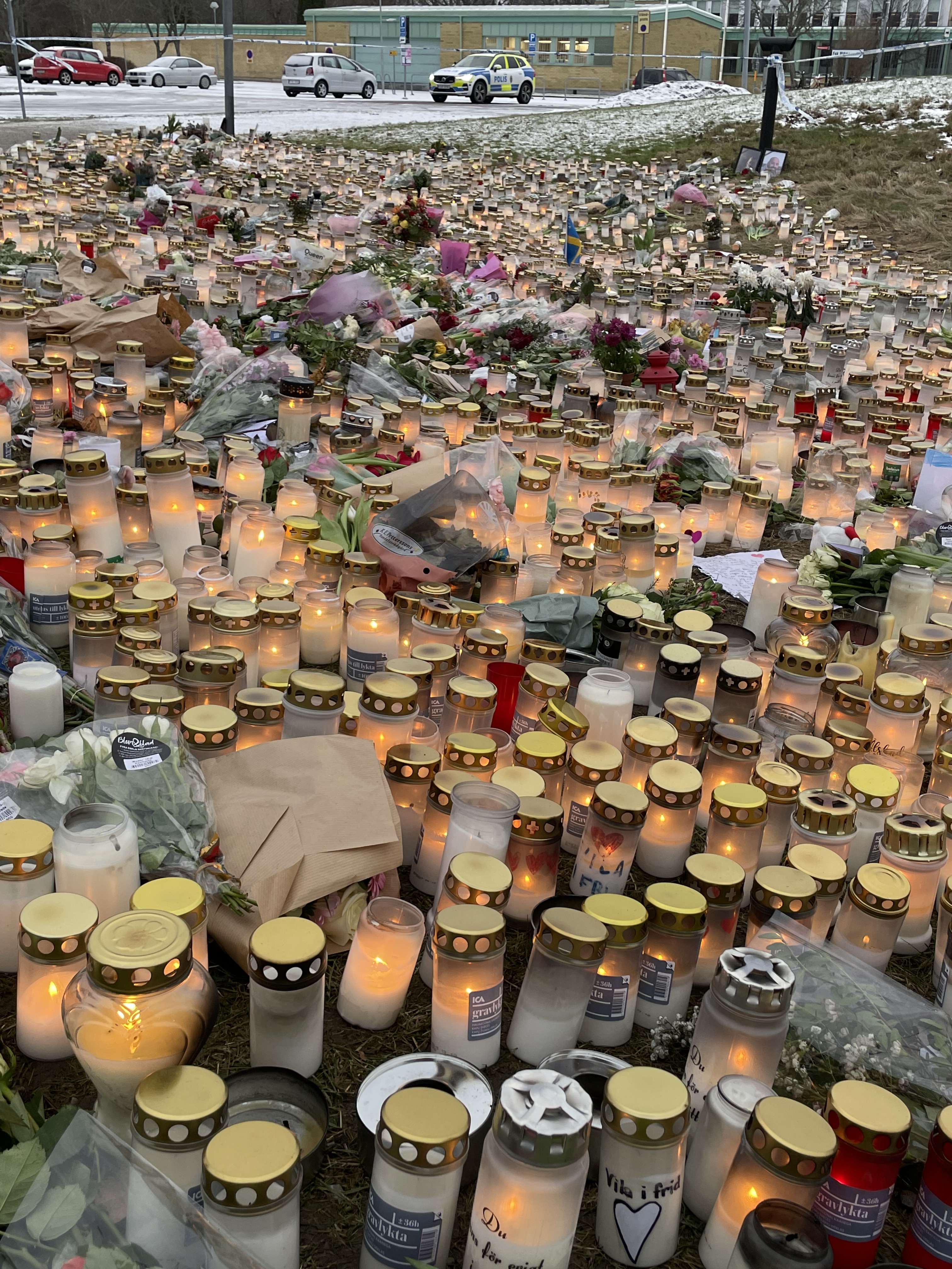 Ljus utanför Campus Risbergska