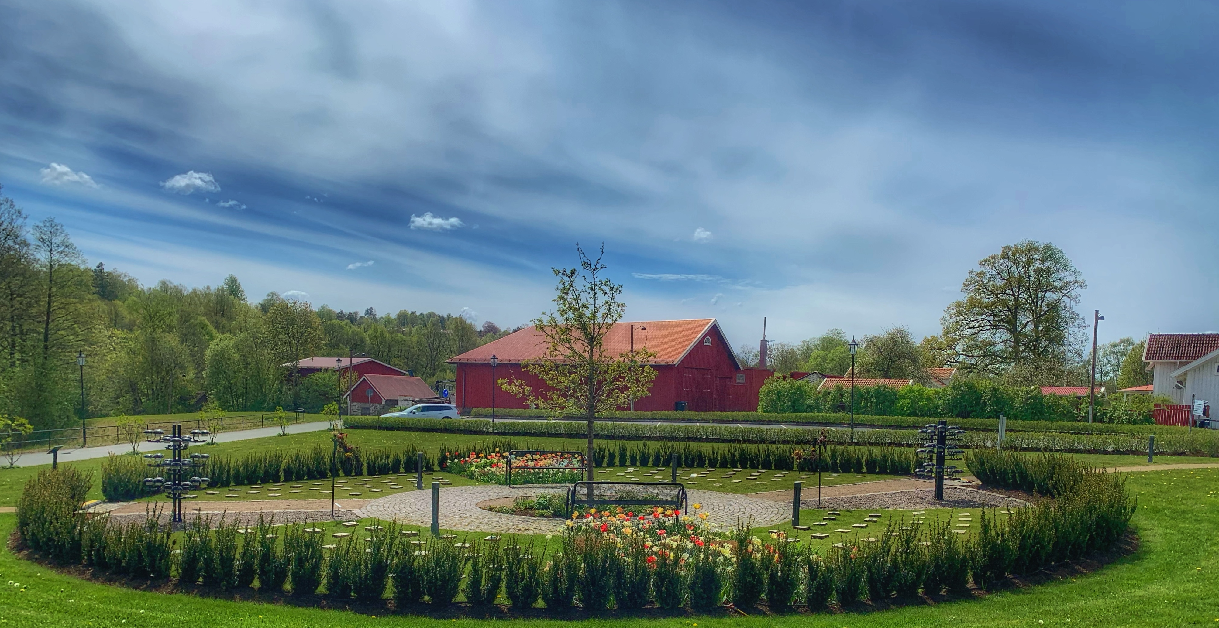 Askgravplatsen - våren