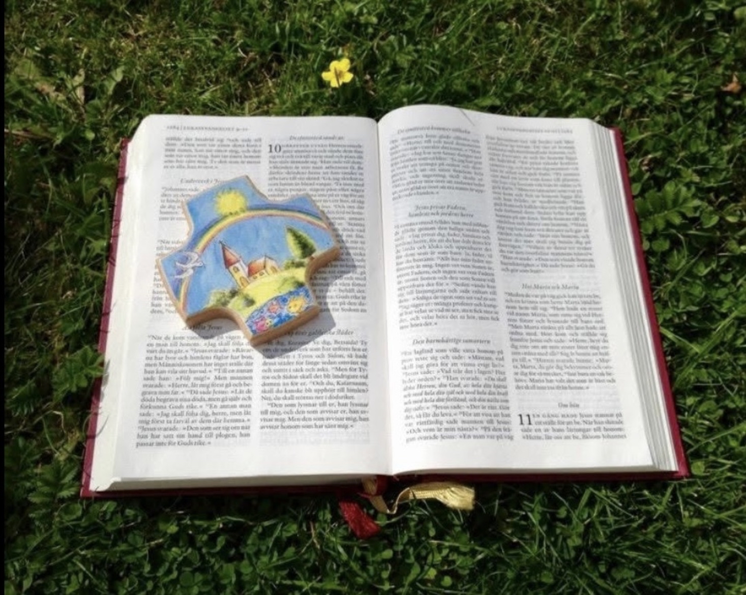 Uppslagen bibel