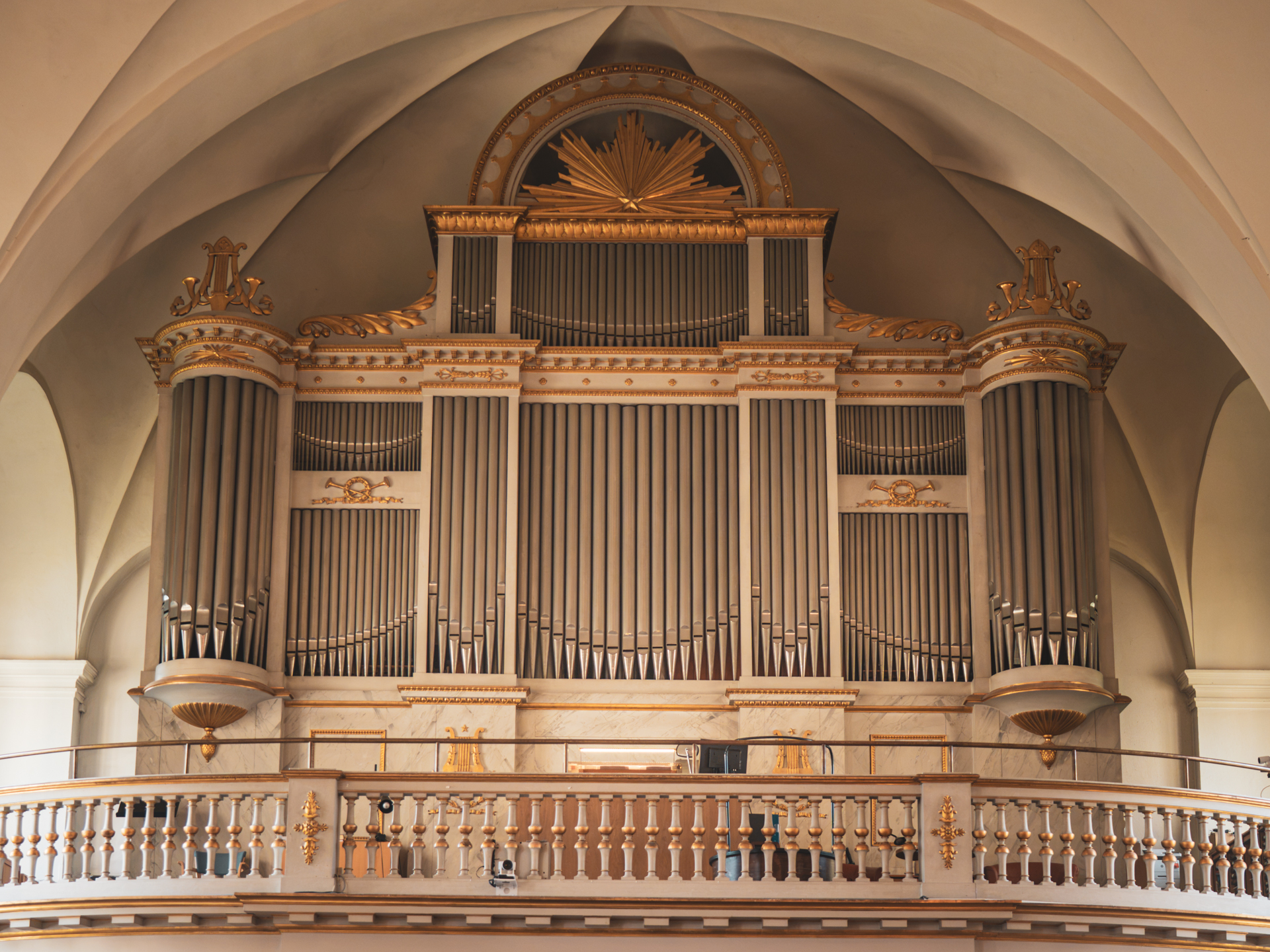 Praktfull orgel i Kungsholms kyrka
