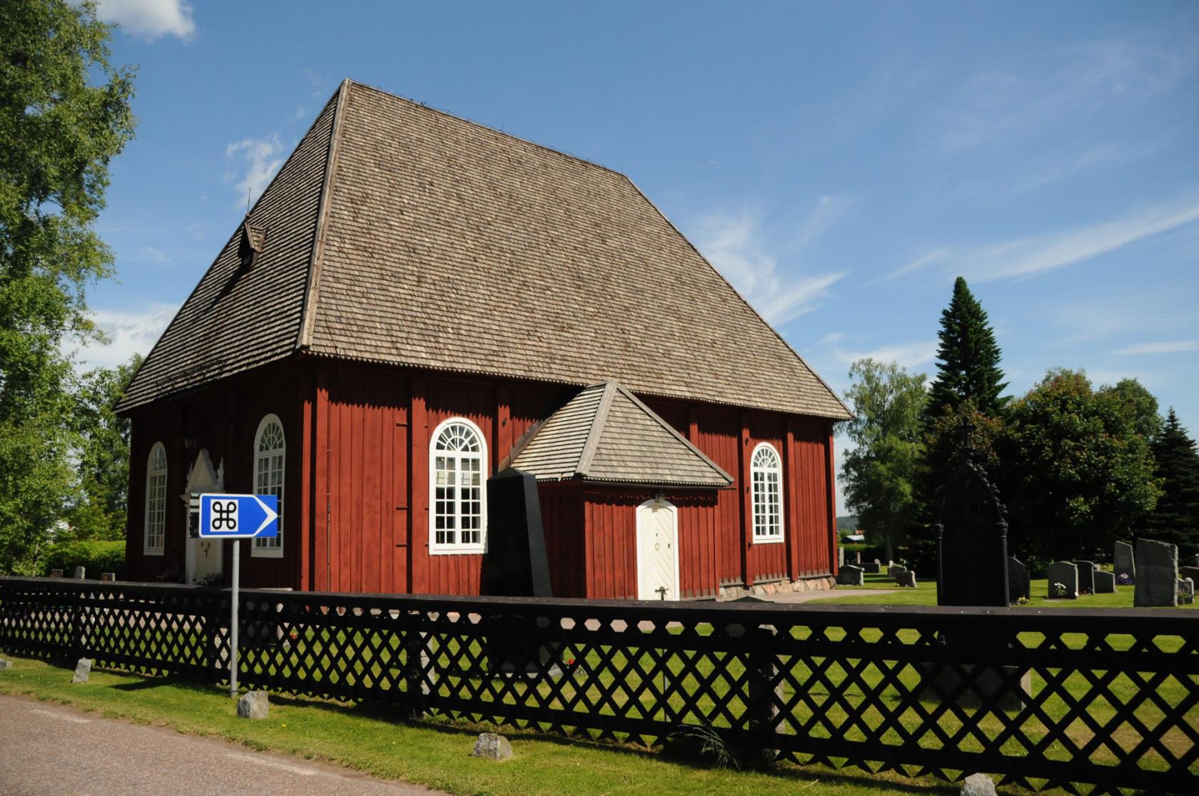 Amsbergs kapell, ett falurött träkapell