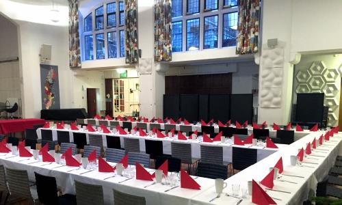 Letar du lokal för ett möte, en bröllopsfest eller kanske dopkaffe. Våra lokaler hyrs ut, med eller utan catering.