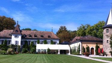 Det ekumeniska institutet i Bossey, Schweiz en solig dag.