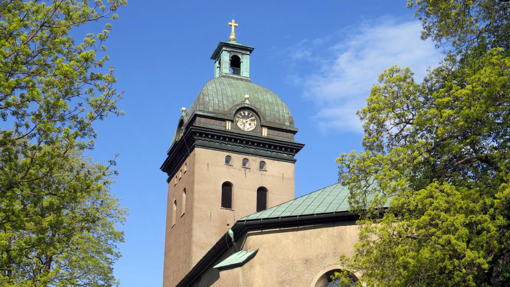 borås gustav adolf mötesplatser för äldre ösmo kvinna söker man