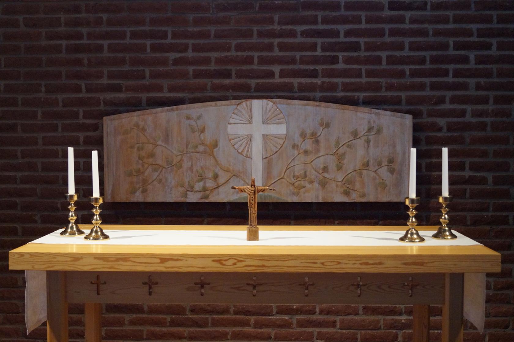 Altaret i Rörvikskyrkan.