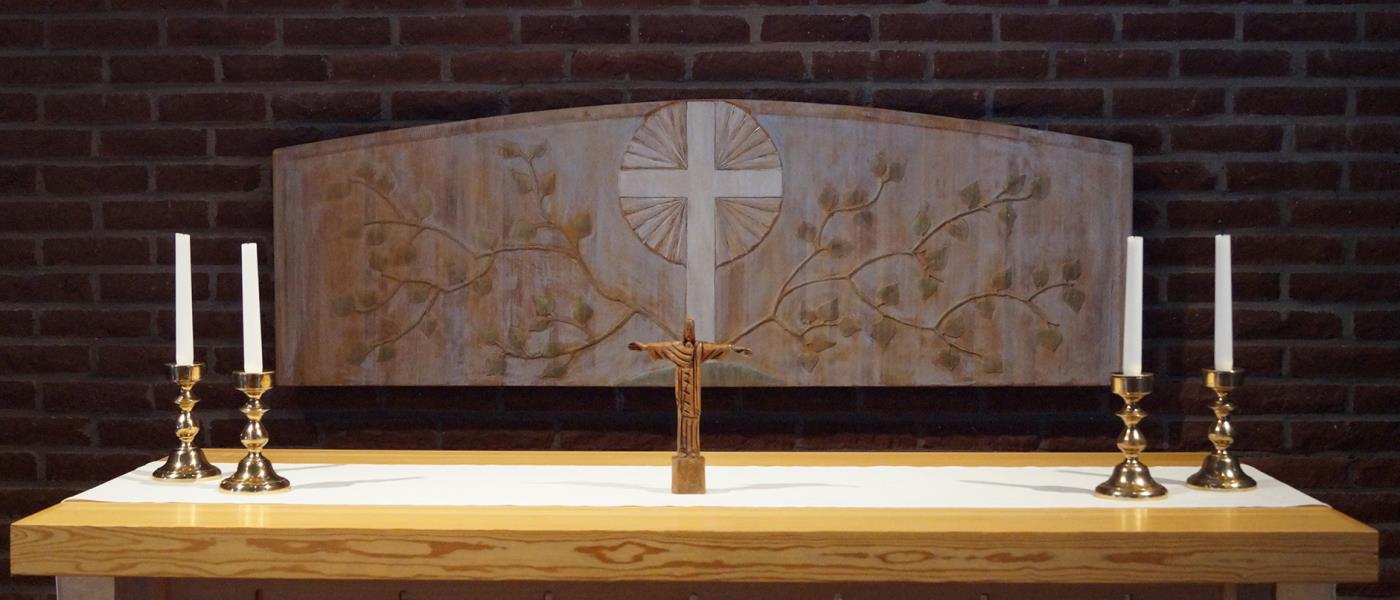 Altaret i Rörvikskyrkan.