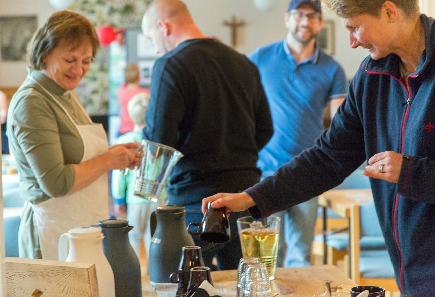 Fika i Djura sockenstuga