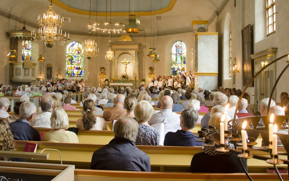 Festgudstjänst i Varbergs kyrka
