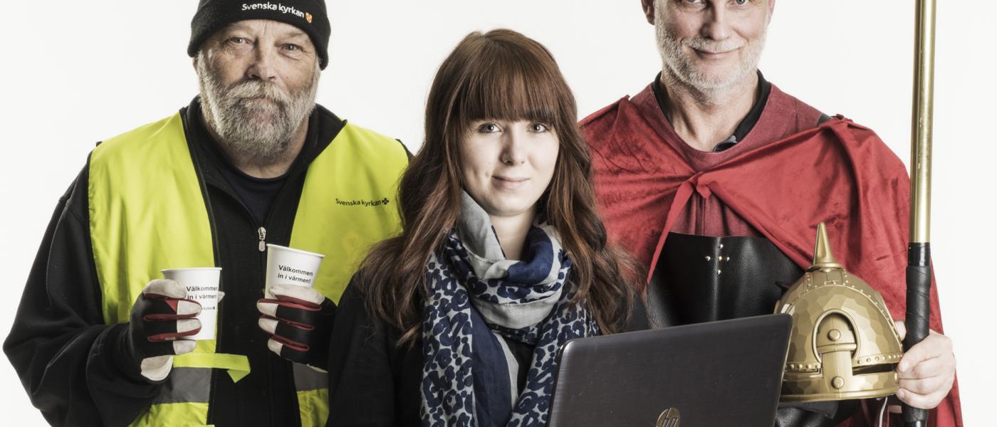 Bilden föreställer tre ideella medarbetare i Svenska kyrkan Örebro: Torsten, Isabella och Sven-Erik. 