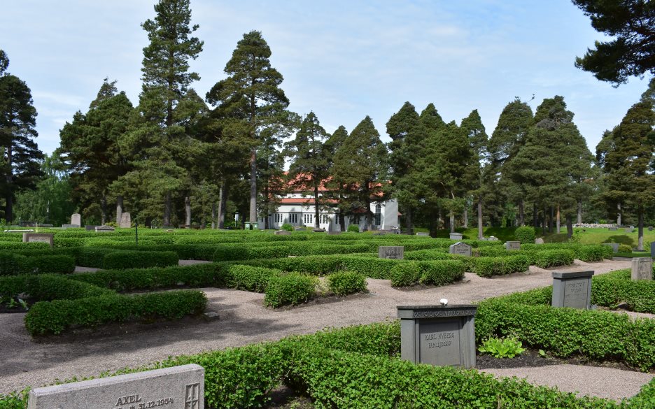 Bomhus kyrkogård
