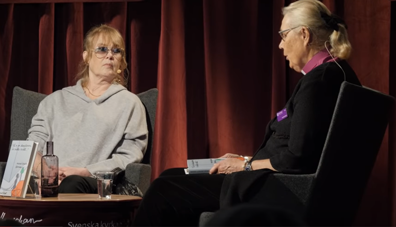 Från Se människan-scenen på Bokmässan, med Marie Louise Ekman och Caroline Krook.