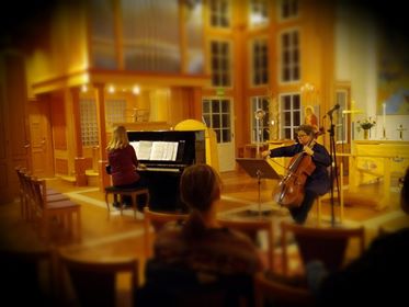 Monika Jonasson och Nina Sandell spelar i Mariakyrkan januari 2018