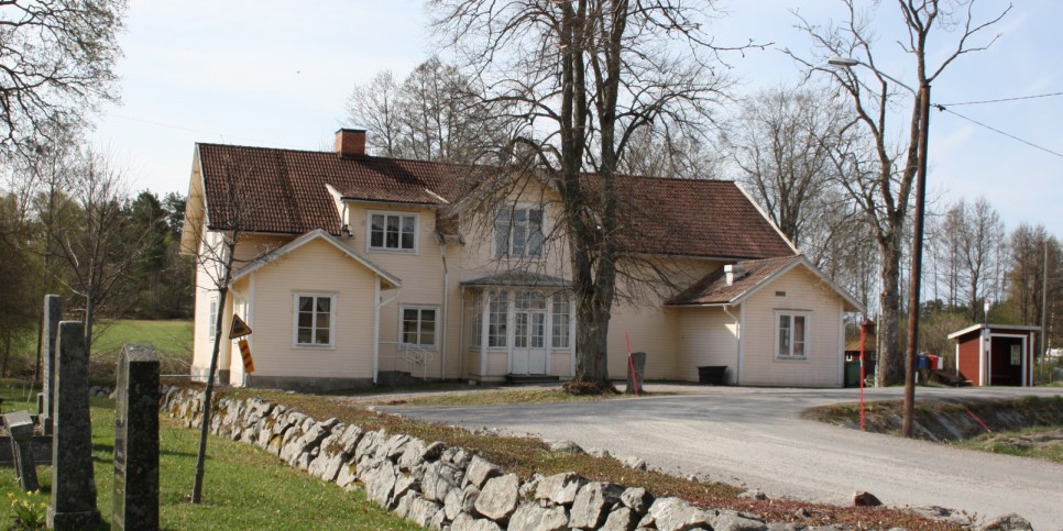 Frösundagården en vårdag