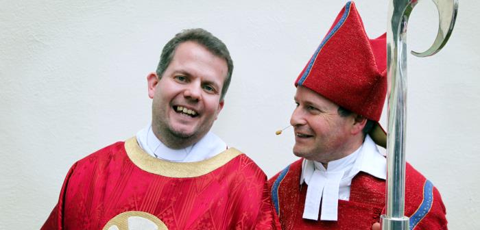Den 26 januari 2020 prästvigdes Tony Danielsson i Domkyrkan i Karlstad.