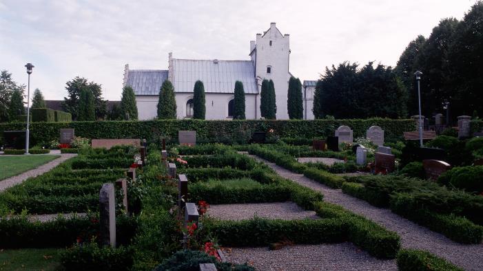 Stora Råby kyrkogård