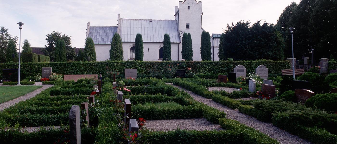 Stora Råby kyrkogård