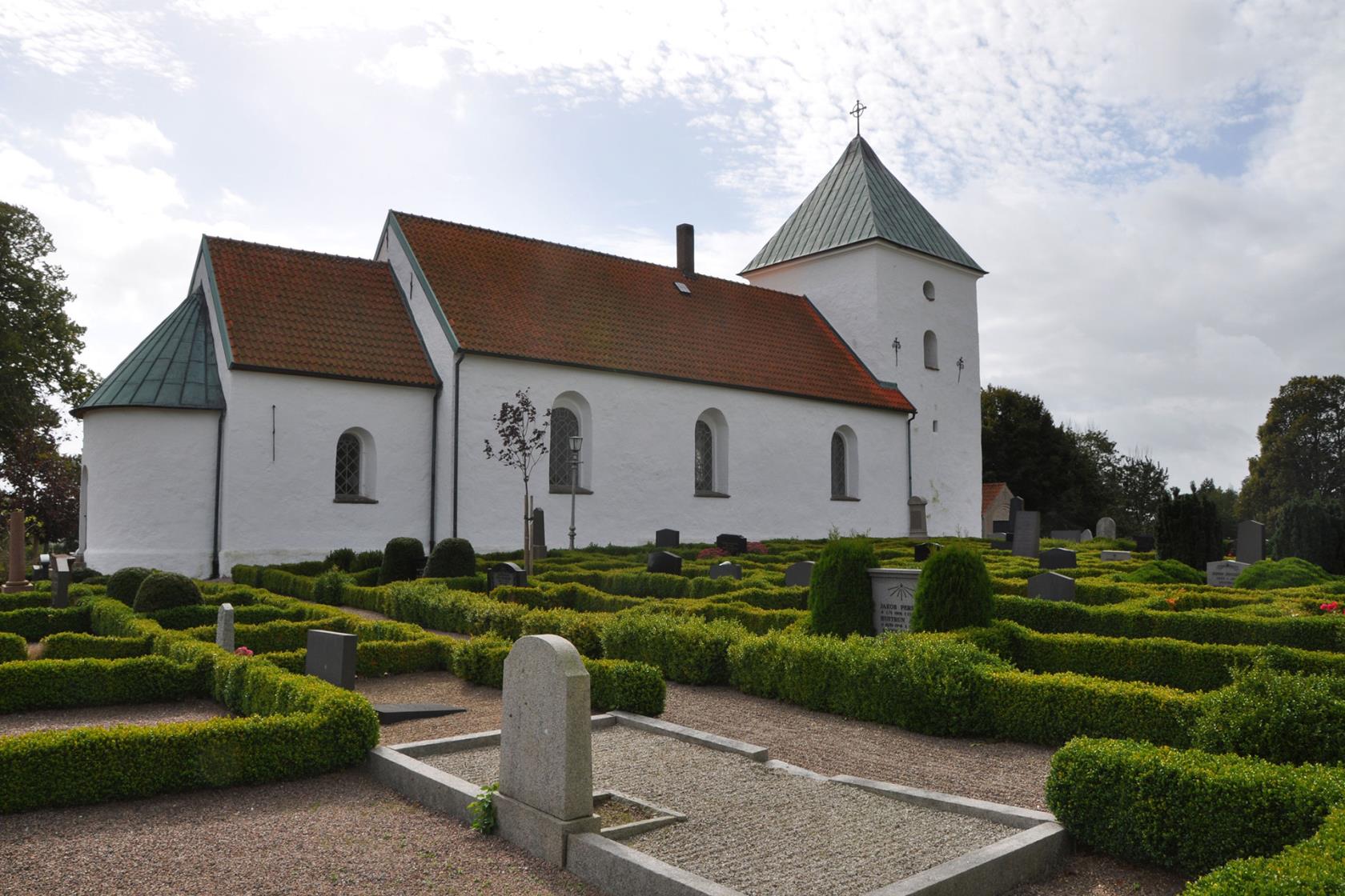 Sövestad kyrka är en vitputsad 1100-talskyrka som ligger längs riksväg 13 strax utanför Ystad.