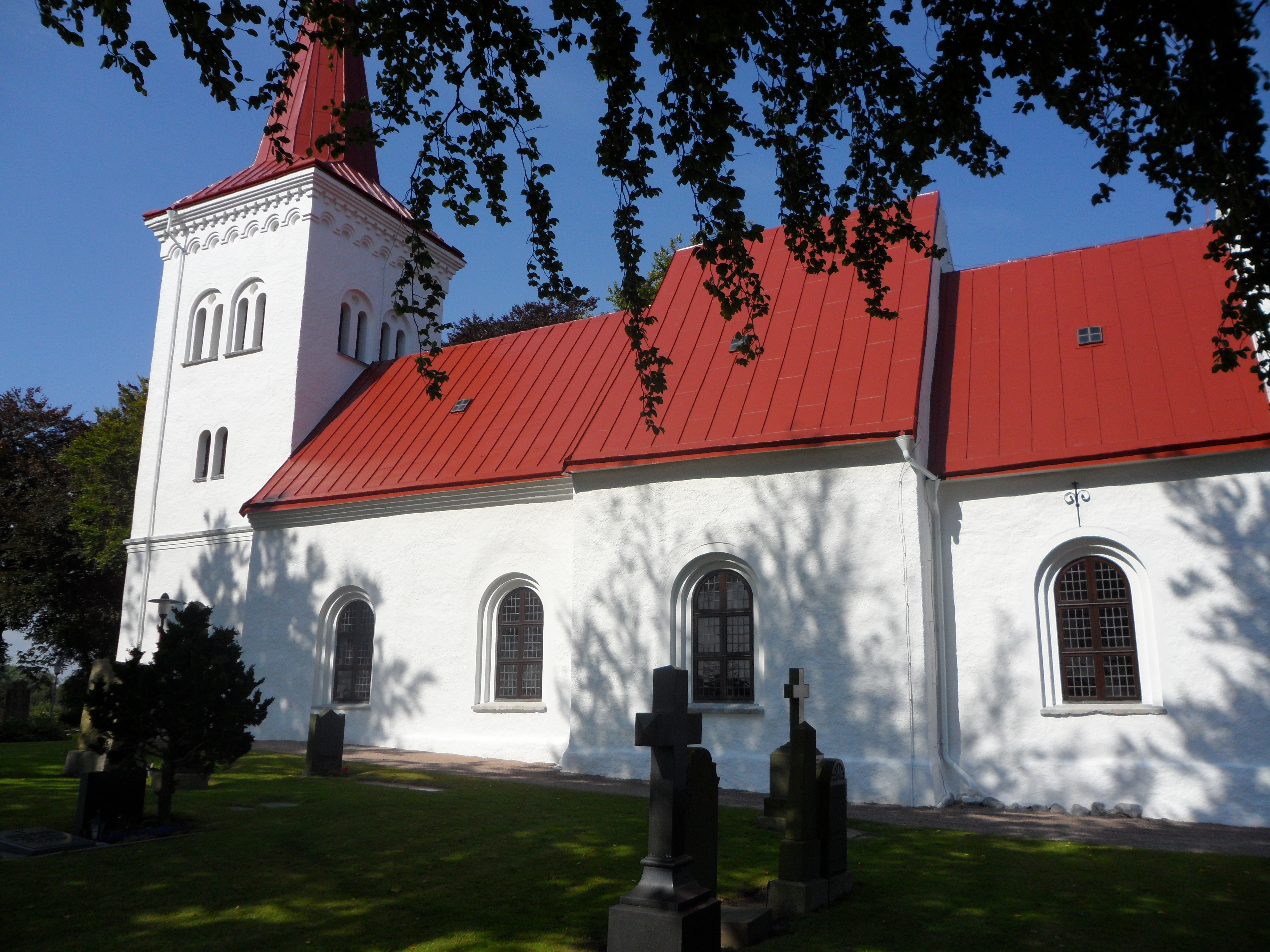 Stora Köpinge kyrka, extriört
