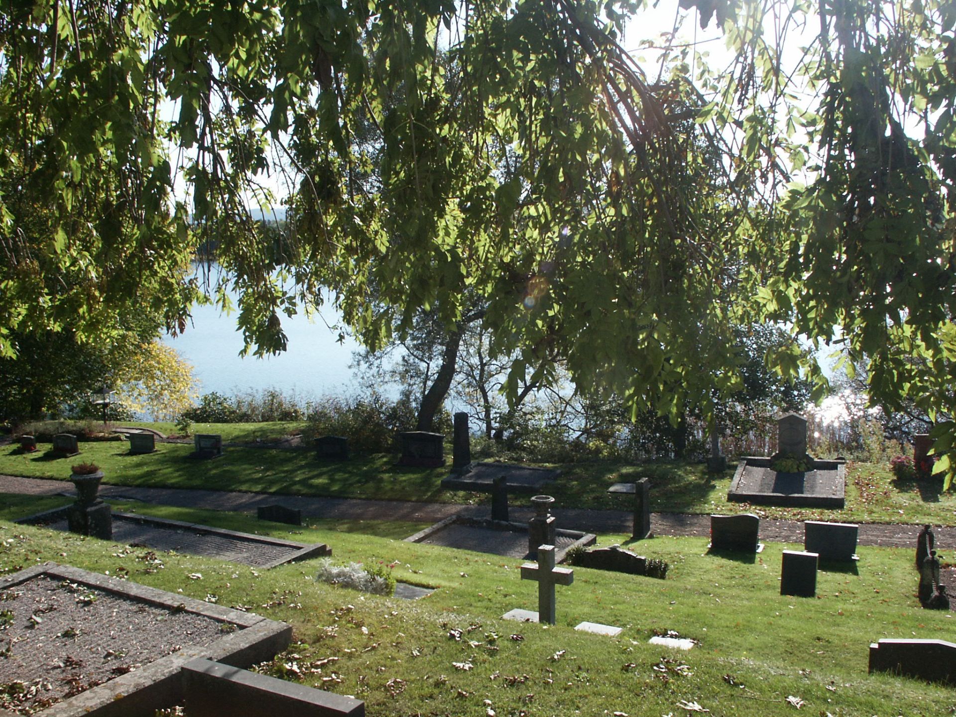kyrkogård Skärv